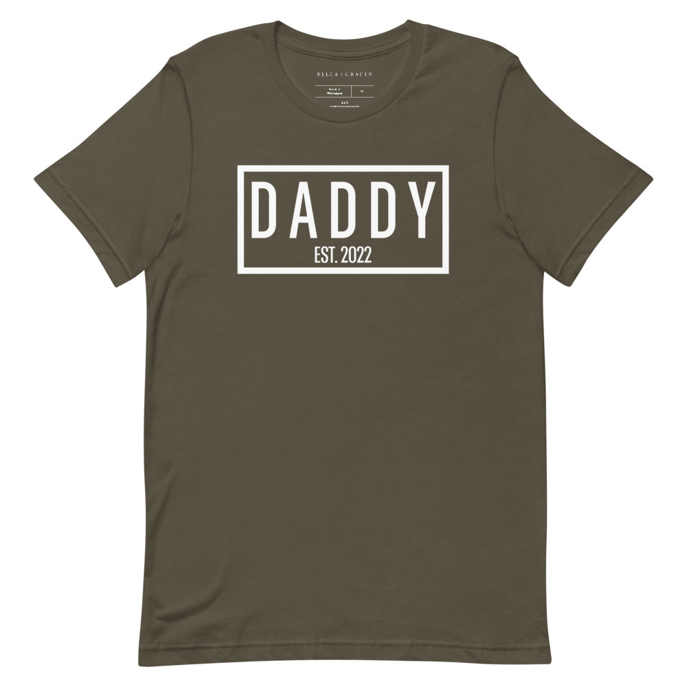 Daddy Est. 2022 T-Shirt Army